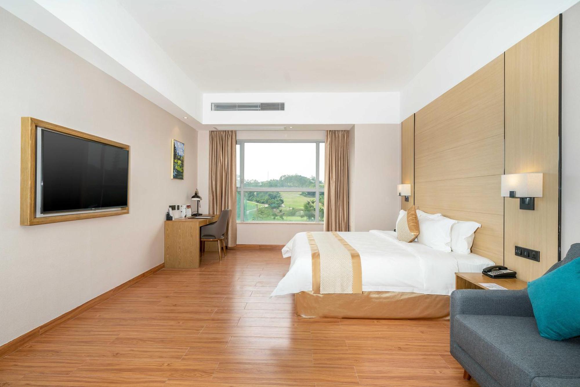 Phoenix Hill Hotel Dongguan - Golf Course Shop Dış mekan fotoğraf